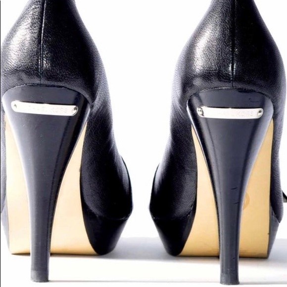 Michae Kors Black peep toes heels - Picture 2 of 8